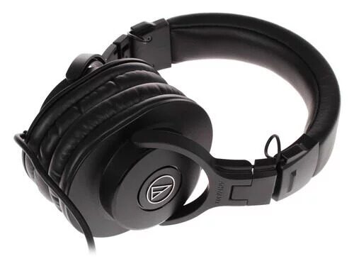 provodnyenausnikiaudio-technicaath-m30xchernyj_2_1082303