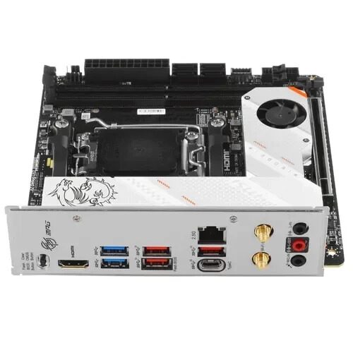 materinskaaplatamsimpgb650iedgewifi_2_55636