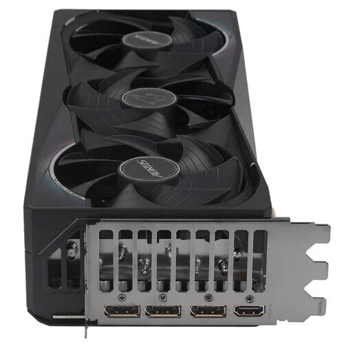 videokartagigabytegeforcertx5070aorusmaster_2_5613394