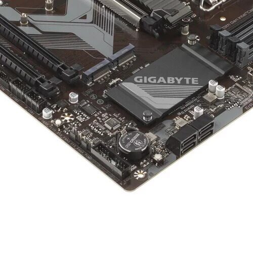 materinskaaplatagigabyteb760gamingxddr4_12_56105