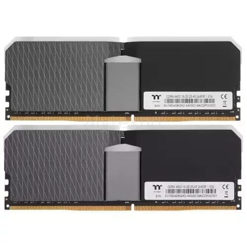 Оперативнаяпамять16Gb4400MHzThermaltakeTOUGHRAMXGRGBBlack(R016D408GX2-4400C19A)_3