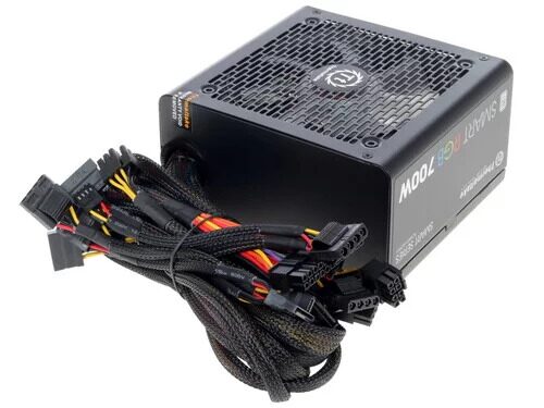 blokpitaniathermaltakesmartrgb700w_2_1187989